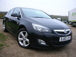 SOLD. 2011 Vauxhall Astra 1.6 SRI 5 door A/con